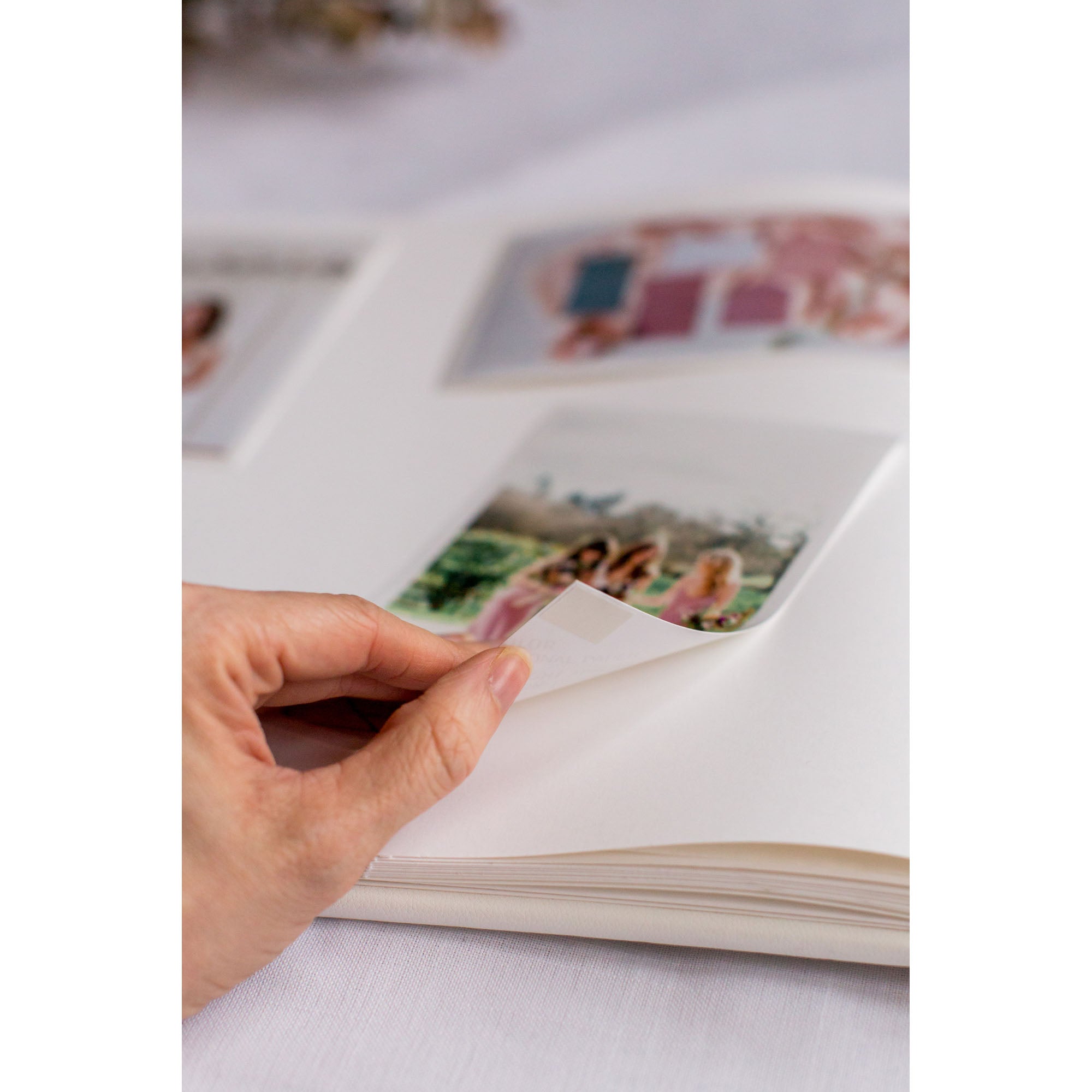 Your Perfect Day Wedding Photo Album - 50 Blank Pages Can Fit 200 Pictures  - Includes 800 Adhesive Tabs - Scrapbook Your Ceremony (Gold & Cream)